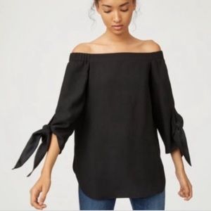 Club Monaco Size 6 blouse